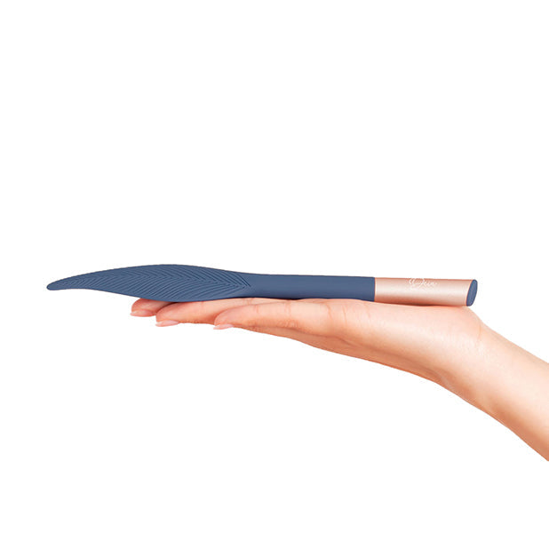 The Feather Flickering Mini Vibe Vibrator Deia