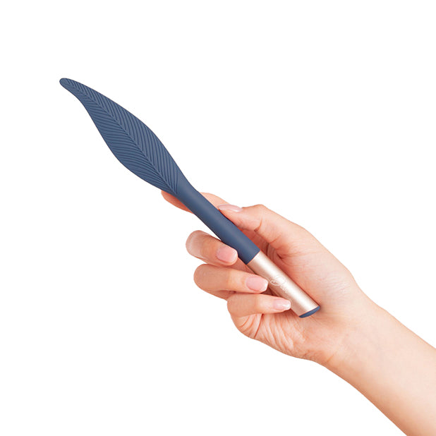 The Feather Flickering Mini Vibe Vibrator Deia